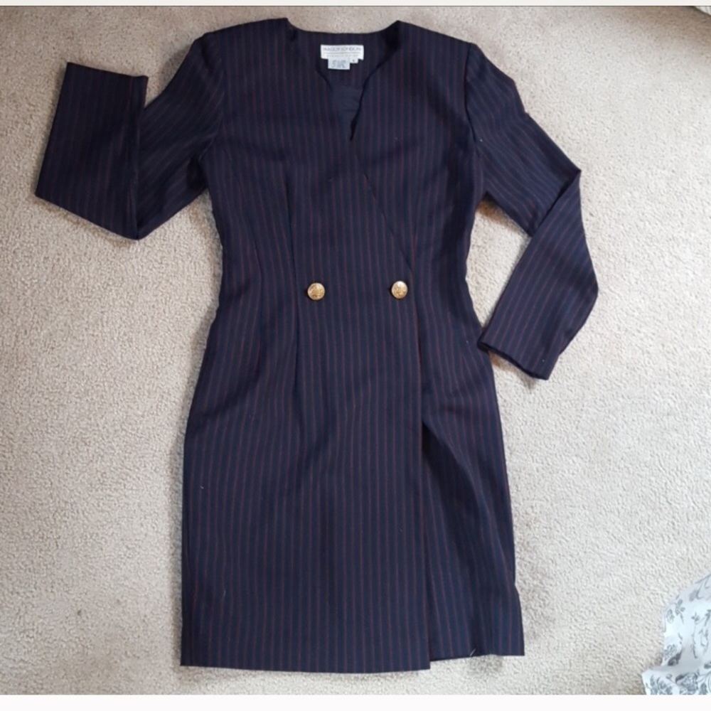 Looking for this dress!